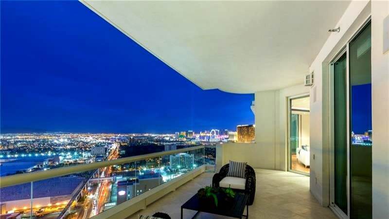 City and Las Vegas strip views from a Turnberry Place condo for lease