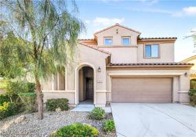 3 Bedroom Home on Premium View Lot in Madeira Canyon!